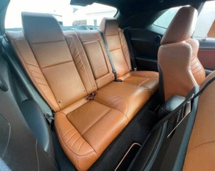 Черный Додж Челенджер, объемом двигателя 6.2 л и пробегом 55 тыс. км за 13670 $, фото 8 на Automoto.ua