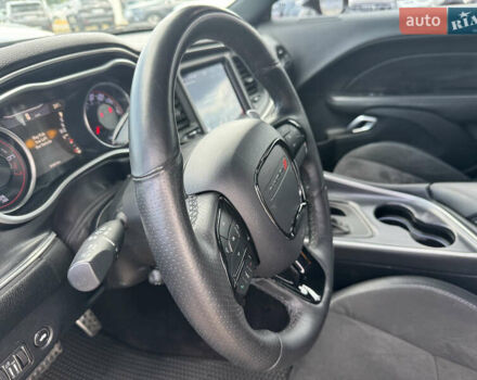 Черный Додж Челенджер, объемом двигателя 3.6 л и пробегом 81 тыс. км за 21990 $, фото 21 на Automoto.ua