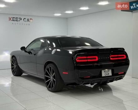 Черный Додж Челенджер, объемом двигателя 3.6 л и пробегом 100 тыс. км за 19000 $, фото 11 на Automoto.ua