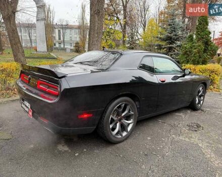 Черный Додж Челенджер, объемом двигателя 3.6 л и пробегом 137 тыс. км за 19740 $, фото 8 на Automoto.ua