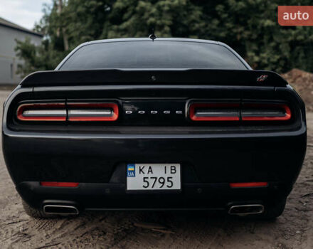 Черный Додж Челенджер, объемом двигателя 3.6 л и пробегом 86 тыс. км за 22500 $, фото 4 на Automoto.ua