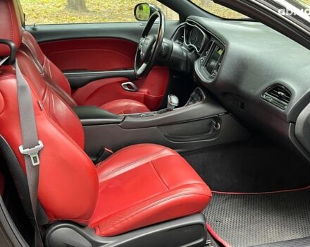 Додж Челенджер 2018 в Киеве на Automoto.ua Черный Додж Челенджер, объемом двигателя 3.6 л и пробегом 137 тыс. км за 21290 $, фото 15 на Automoto.ua