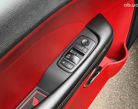 Додж Челенджер 2018 в Киеве на Automoto.ua Черный Додж Челенджер, объемом двигателя 3.6 л и пробегом 137 тыс. км за 21290 $, фото 24 на Automoto.ua