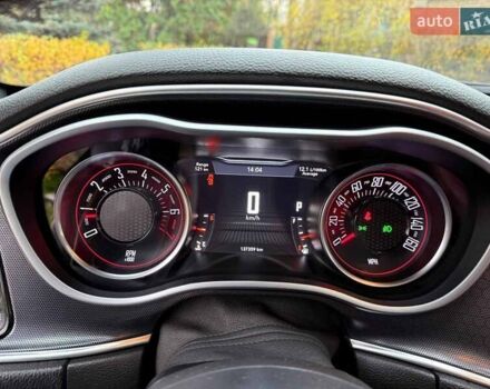 Черный Додж Челенджер, объемом двигателя 3.6 л и пробегом 137 тыс. км за 19740 $, фото 19 на Automoto.ua