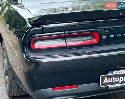 Додж Челенджер 2018 в Киеве на Automoto.ua Черный Додж Челенджер, объемом двигателя 3.6 л и пробегом 137 тыс. км за 21290 $, фото 10 на Automoto.ua