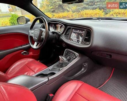 Черный Додж Челенджер, объемом двигателя 3.6 л и пробегом 137 тыс. км за 19740 $, фото 26 на Automoto.ua