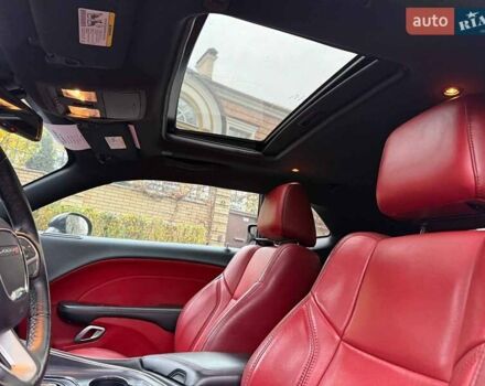 Черный Додж Челенджер, объемом двигателя 3.6 л и пробегом 137 тыс. км за 19740 $, фото 22 на Automoto.ua