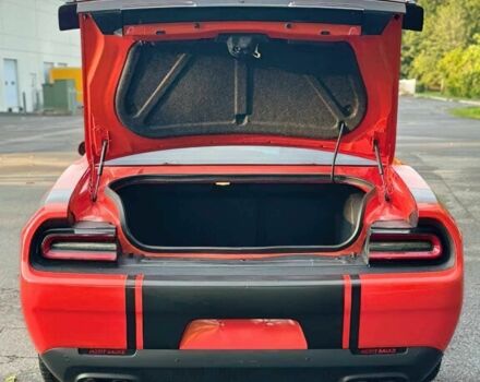 Чорний Додж Challenger, об'ємом двигуна 6.4 л та пробігом 80 тис. км за 20000 $, фото 21 на Automoto.ua
