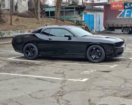 Додж Челенджер 2018 в Киеве на Automoto.ua Черный Додж Челенджер, объемом двигателя 3.61 л и пробегом 90 тыс. км за 24000 $, фото 4 на Automoto.ua
