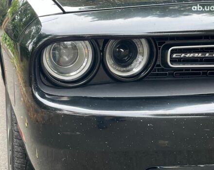 Додж Челенджер 2018 в Киеве на Automoto.ua Черный Додж Челенджер, объемом двигателя 3.6 л и пробегом 137 тыс. км за 21290 $, фото 5 на Automoto.ua