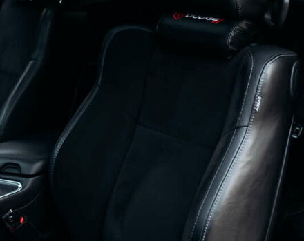 Черный Додж Челенджер, объемом двигателя 3.6 л и пробегом 86 тыс. км за 22500 $, фото 8 на Automoto.ua