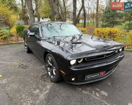 Черный Додж Челенджер, объемом двигателя 3.6 л и пробегом 137 тыс. км за 19740 $, фото 4 на Automoto.ua