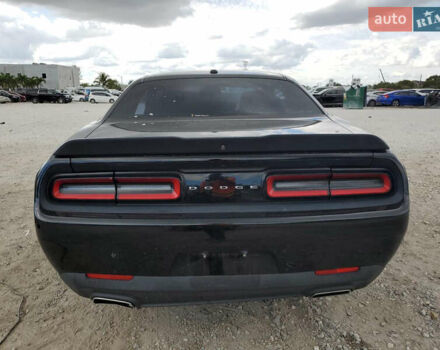 Чорний Додж Challenger, об'ємом двигуна 3.6 л та пробігом 81 тис. км за 13500 $, фото 2 на Automoto.ua