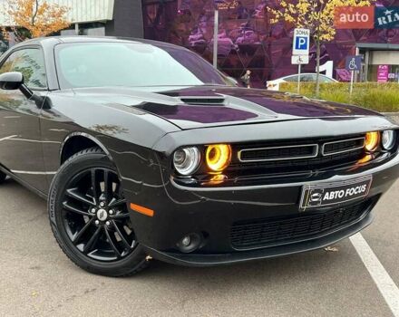 Черный Додж Челенджер, объемом двигателя 3.6 л и пробегом 115 тыс. км за 17990 $, фото 1 на Automoto.ua