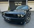Чорний Додж Challenger, об'ємом двигуна 6.4 л та пробігом 65 тис. км за 39900 $, фото 12 на Automoto.ua