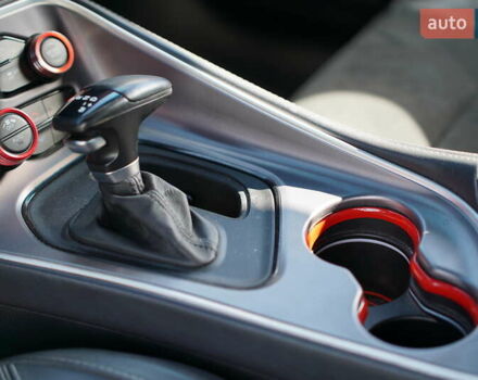 Чорний Додж Challenger, об'ємом двигуна 3.6 л та пробігом 93 тис. км за 21500 $, фото 8 на Automoto.ua