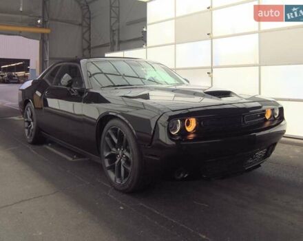 Чорний Додж Challenger, об'ємом двигуна 3.6 л та пробігом 103 тис. км за 13220 $, фото 3 на Automoto.ua