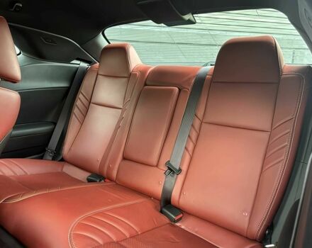 Черный Додж Челенджер, объемом двигателя 6.2 л и пробегом 31 тыс. км за 43200 $, фото 11 на Automoto.ua