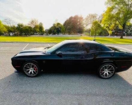 Чорний Додж Challenger, об'ємом двигуна 6.2 л та пробігом 66 тис. км за 25999 $, фото 4 на Automoto.ua