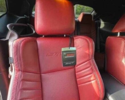Чорний Додж Challenger, об'ємом двигуна 6.2 л та пробігом 66 тис. км за 25999 $, фото 6 на Automoto.ua