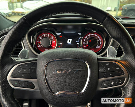 Черный Додж Челенджер, объемом двигателя 6.2 л и пробегом 25 тыс. км за 94400 $, фото 14 на Automoto.ua