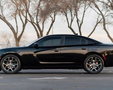 Черный Додж Челенджер, объемом двигателя 3.6 л и пробегом 83 тыс. км за 9600 $, фото 3 на Automoto.ua