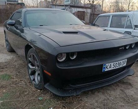 Чорний Додж Challenger, об'ємом двигуна 5.65 л та пробігом 192 тис. км за 19500 $, фото 1 на Automoto.ua