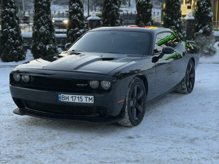 Черный Додж Челенджер, объемом двигателя 3.6 л и пробегом 218 тыс. км за 15000 $, фото 1 на Automoto.ua