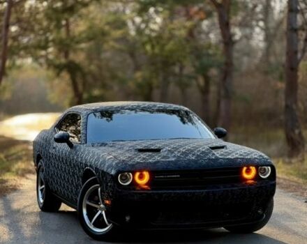 Чорний Додж Challenger, об'ємом двигуна 3.6 л та пробігом 212 тис. км за 15000 $, фото 1 на Automoto.ua