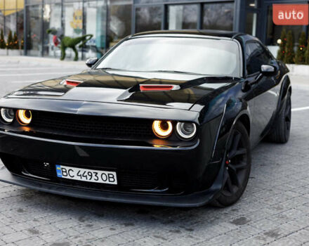 Чорний Додж Challenger, об'ємом двигуна 3.6 л та пробігом 234 тис. км за 12900 $, фото 1 на Automoto.ua