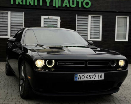 Чорний Додж Challenger, об'ємом двигуна 3.6 л та пробігом 153 тис. км за 18500 $, фото 1 на Automoto.ua