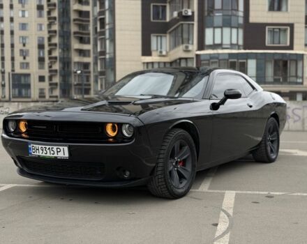 Черный Додж Челенджер, объемом двигателя 3.6 л и пробегом 198 тыс. км за 15999 $, фото 1 на Automoto.ua