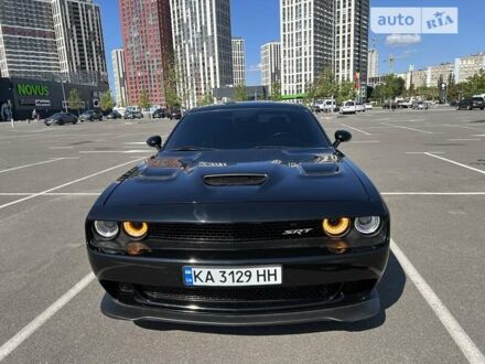 Чорний Додж Challenger, об'ємом двигуна 5.65 л та пробігом 170 тис. км за 21900 $, фото 1 на Automoto.ua