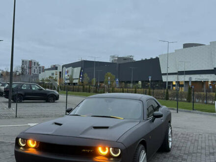 Черный Додж Челенджер, объемом двигателя 3.6 л и пробегом 161 тыс. км за 23500 $, фото 1 на Automoto.ua