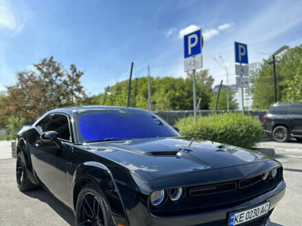 Чорний Додж Challenger, об'ємом двигуна 3.6 л та пробігом 198 тис. км за 18500 $, фото 1 на Automoto.ua