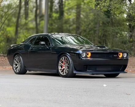 Додж Челенджер 2017 в Львове на Automoto.ua Черный Додж Челенджер, объемом двигателя 6.2 л и пробегом 52 тыс. км за 20000 $, фото 1 на Automoto.ua