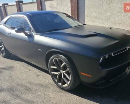 Чорний Додж Challenger, об'ємом двигуна 5.65 л та пробігом 139 тис. км за 27000 $, фото 1 на Automoto.ua