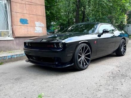 Черный Додж Челенджер, объемом двигателя 3.6 л и пробегом 90 тыс. км за 18000 $, фото 1 на Automoto.ua
