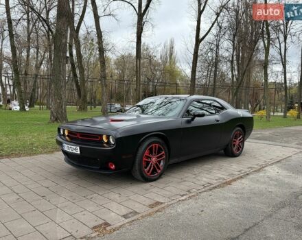 Чорний Додж Challenger, об'ємом двигуна 3.6 л та пробігом 45 тис. км за 23000 $, фото 1 на Automoto.ua