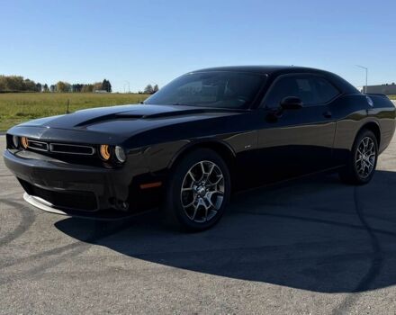 Черный Додж Челенджер, объемом двигателя 3.6 л и пробегом 62 тыс. км за 10300 $, фото 1 на Automoto.ua