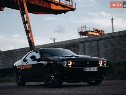 Чорний Додж Challenger, об'ємом двигуна 3.6 л та пробігом 97 тис. км за 16999 $, фото 1 на Automoto.ua