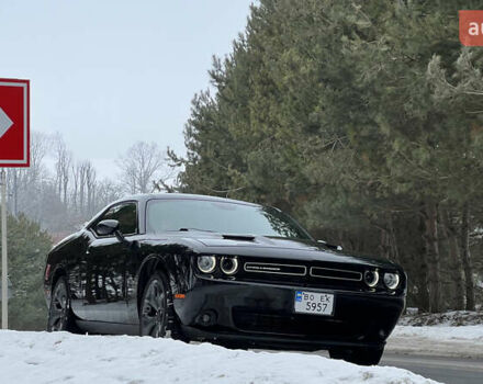 Чорний Додж Challenger, об'ємом двигуна 3.6 л та пробігом 103 тис. км за 22800 $, фото 1 на Automoto.ua