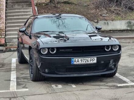 Черный Додж Челенджер, объемом двигателя 3.61 л и пробегом 90 тыс. км за 24000 $, фото 1 на Automoto.ua