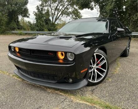 Чорний Додж Challenger, об'ємом двигуна 6.4 л та пробігом 58 тис. км за 8321 $, фото 1 на Automoto.ua