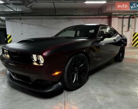 Додж Челенджер 2023 в Киеве на Automoto.ua Коричневый Додж Челенджер, объемом двигателя 5.65 л и пробегом 1 тыс. км за 56000 $, фото 3 на Automoto.ua