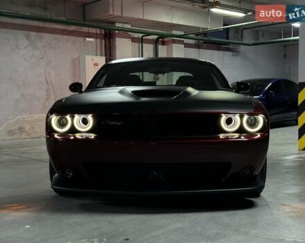 Додж Челенджер 2023 в Киеве на Automoto.ua Коричневый Додж Челенджер, объемом двигателя 5.65 л и пробегом 1 тыс. км за 56000 $, фото 1 на Automoto.ua