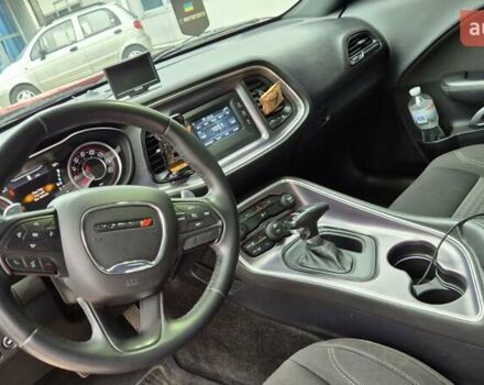 Червоний Додж Challenger, об'ємом двигуна 3.6 л та пробігом 124 тис. км за 15700 $, фото 59 на Automoto.ua