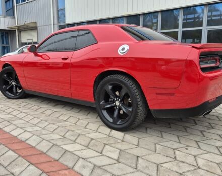 Червоний Додж Challenger, об'ємом двигуна 3.6 л та пробігом 124 тис. км за 15700 $, фото 2 на Automoto.ua