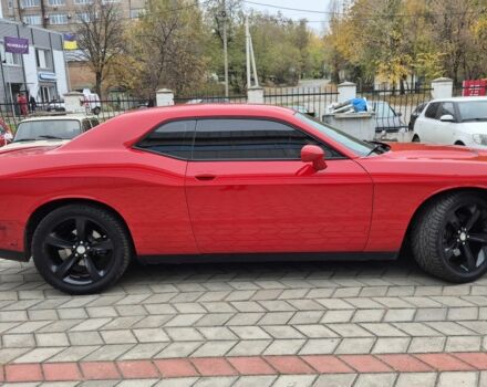 Червоний Додж Challenger, об'ємом двигуна 3.6 л та пробігом 124 тис. км за 15700 $, фото 4 на Automoto.ua