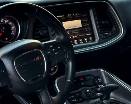 Красный Додж Челенджер, объемом двигателя 3.6 л и пробегом 159 тыс. км за 17200 $, фото 39 на Automoto.ua